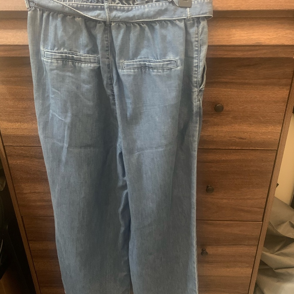 H&M medium denim wash pant w/ paper bag waist sz 6 - Picture 5 of 6